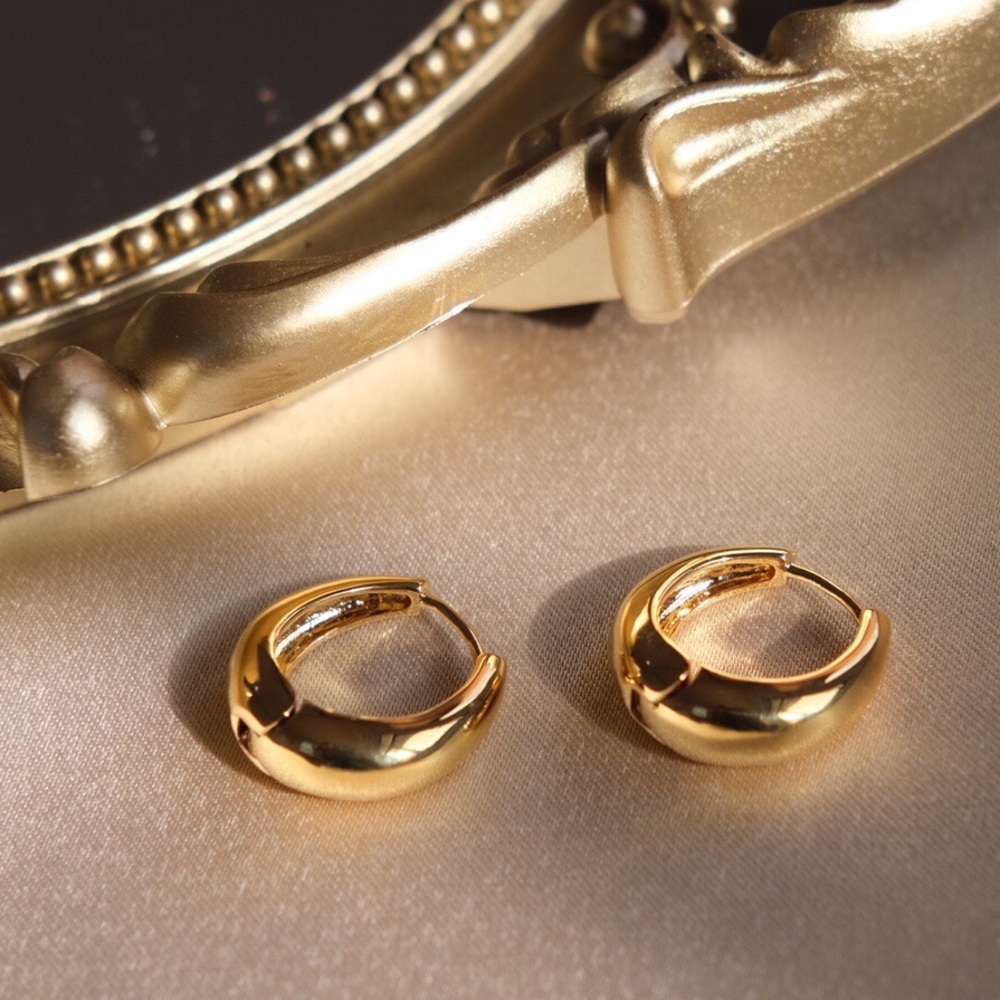 💕Gold Plated Charlie Hoops Earrings